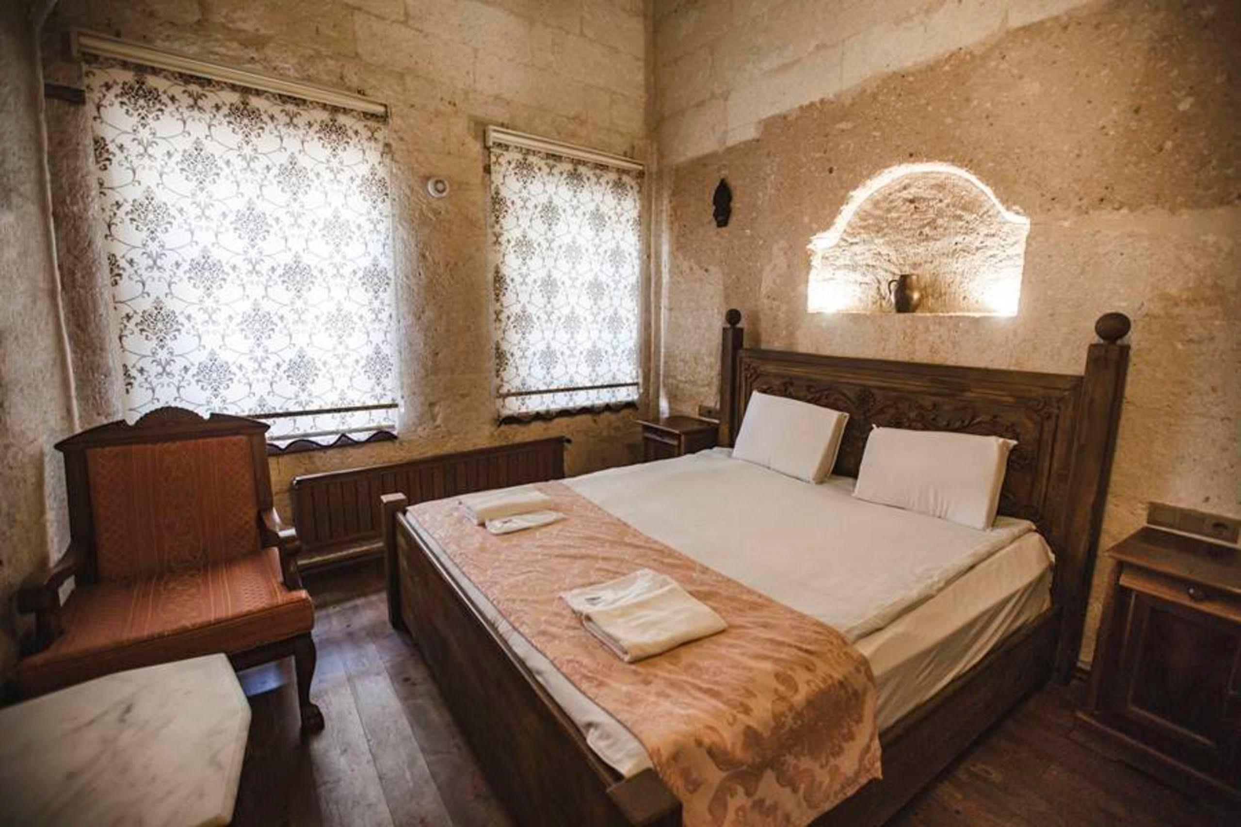 Kardesler Cave Hotel Ургуп Экстерьер фото